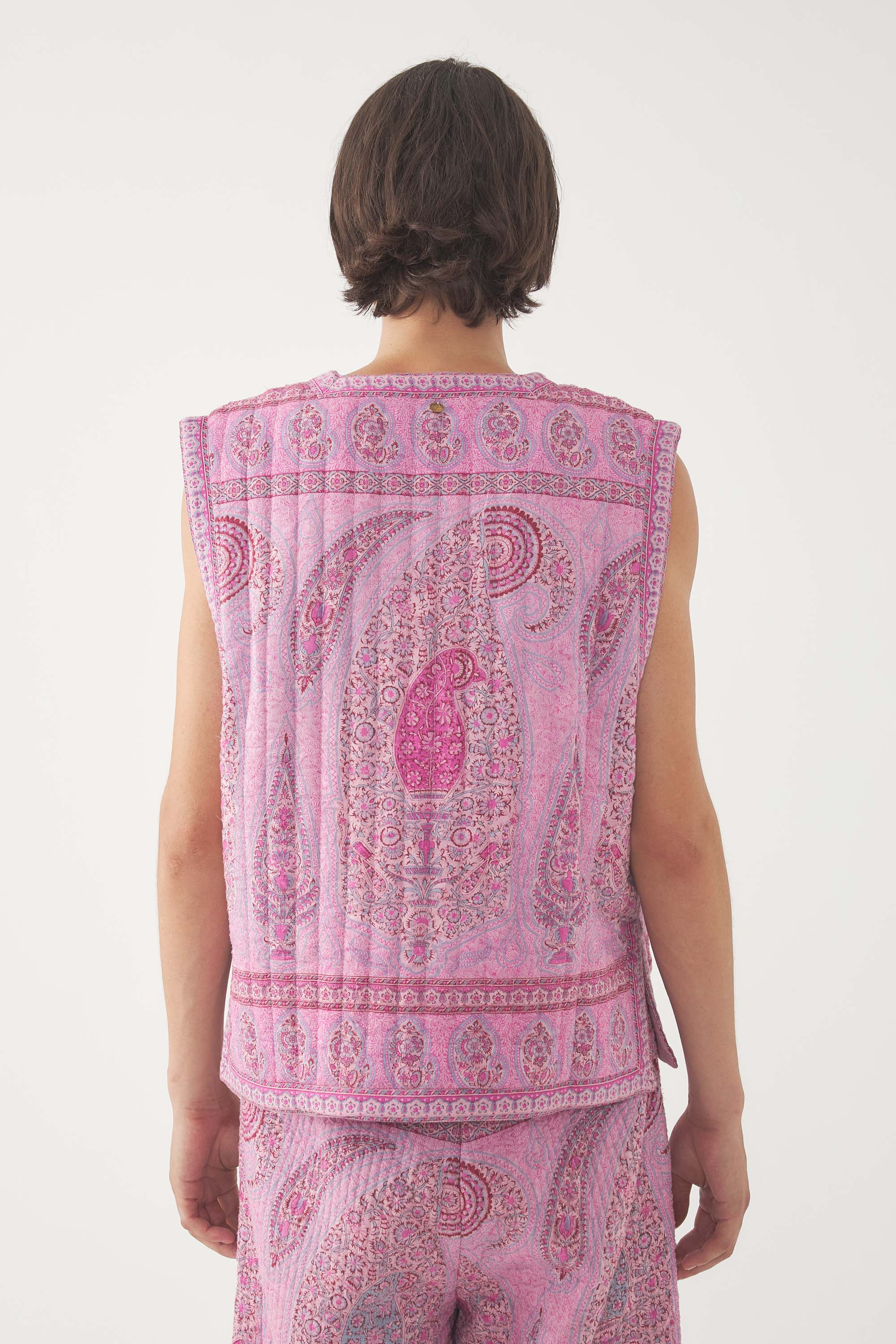 Vest Taya