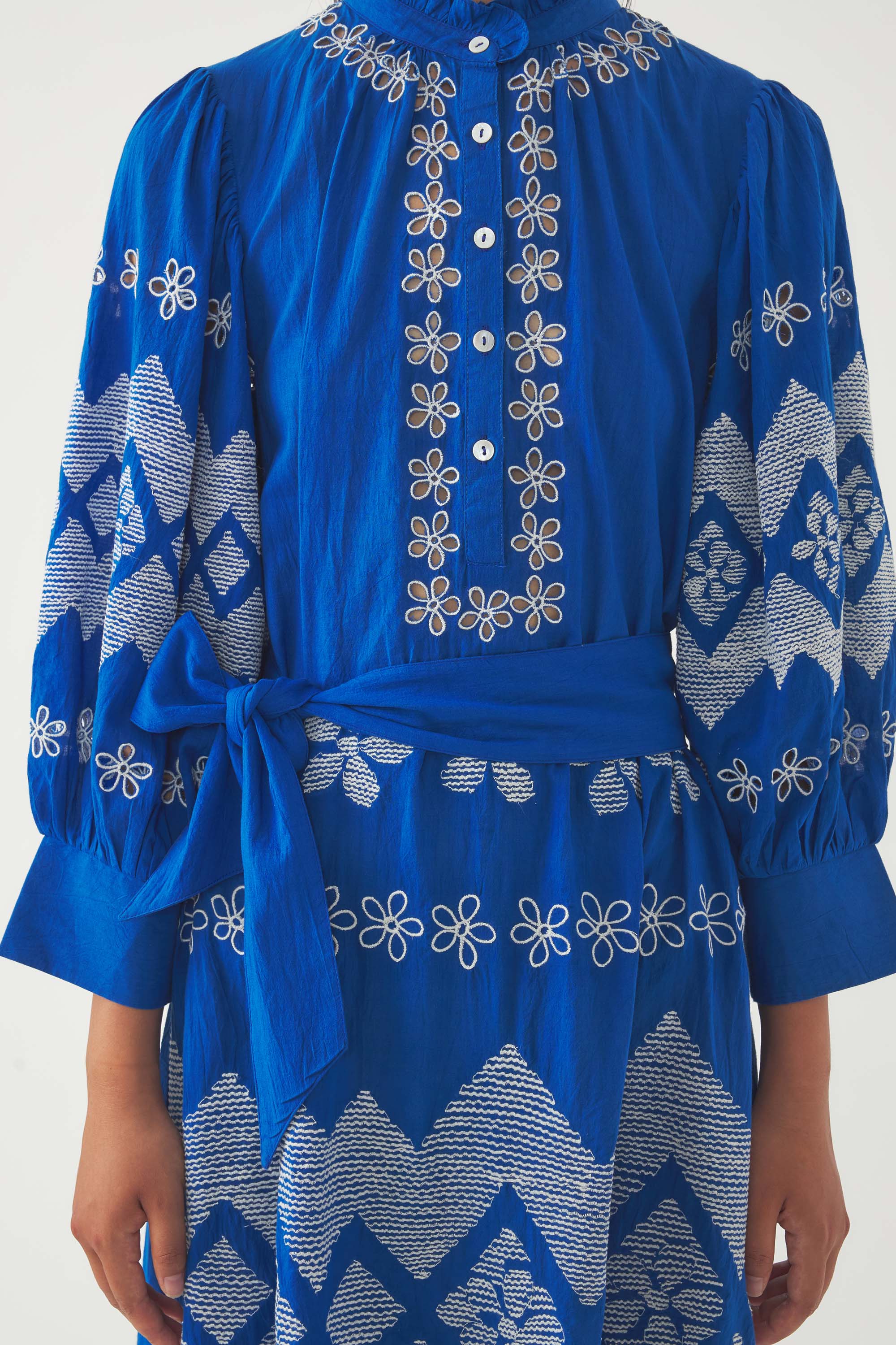 Vestido largo bordado Tolede