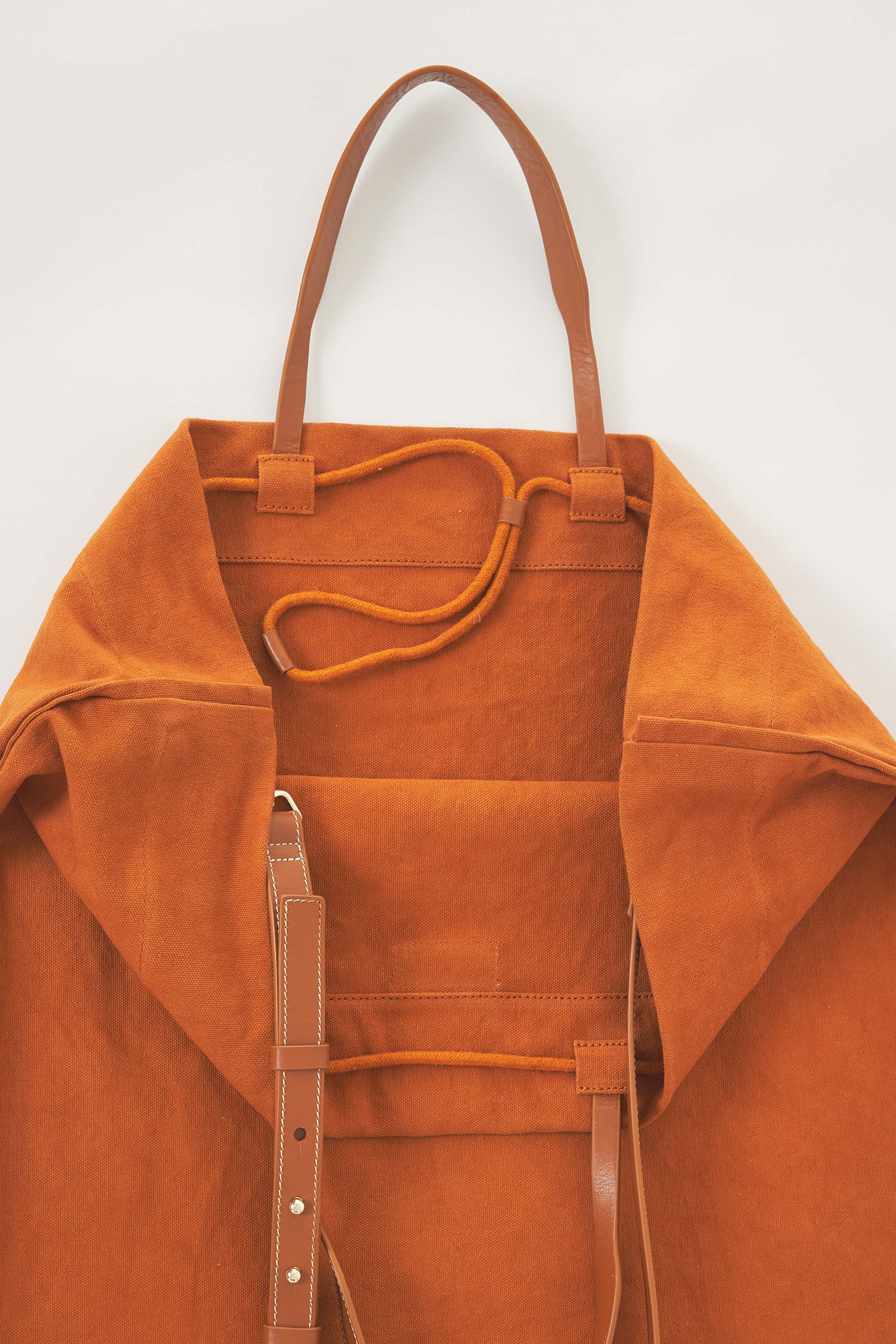 Signature Tote Ben