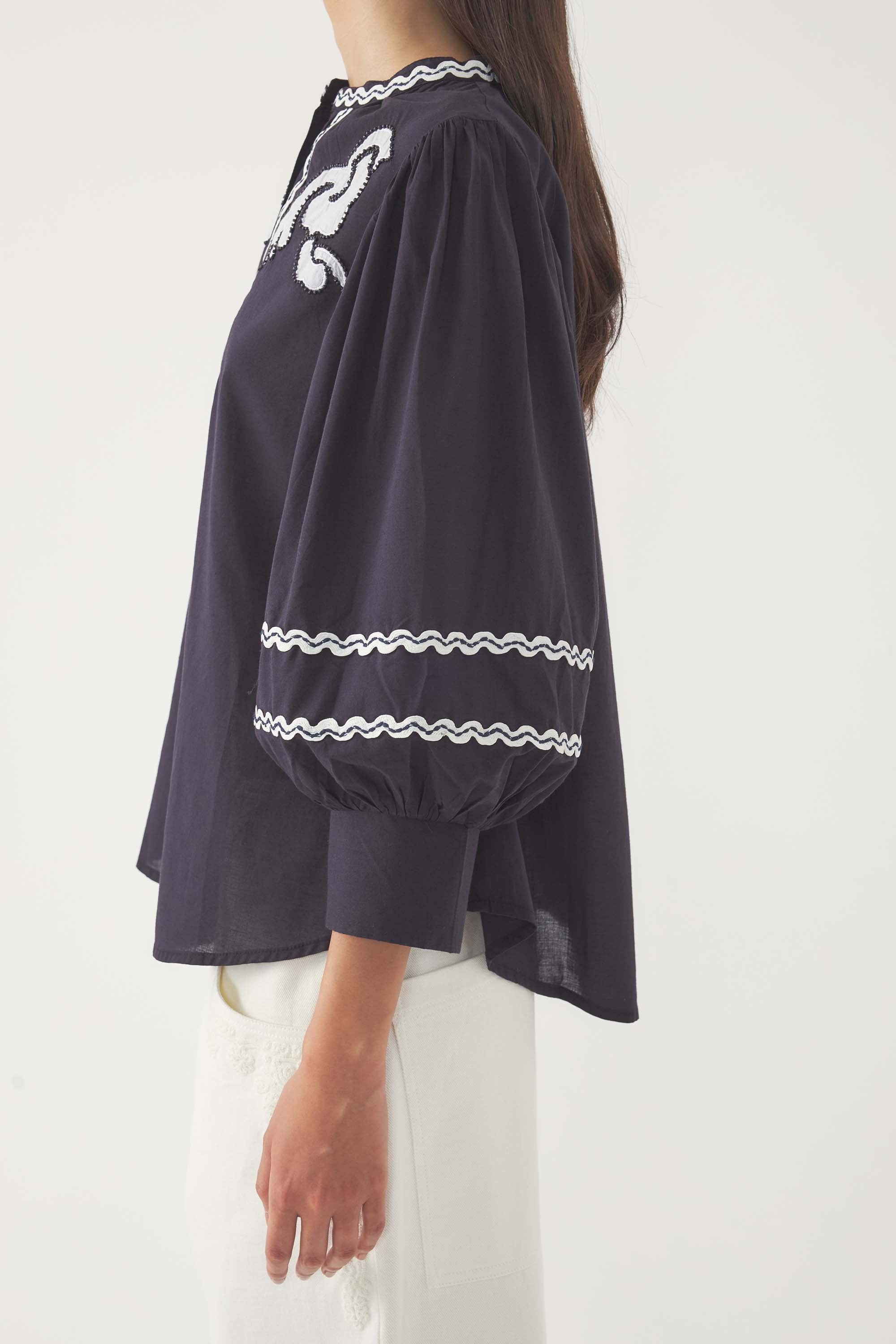 Blusa bordada Dalli