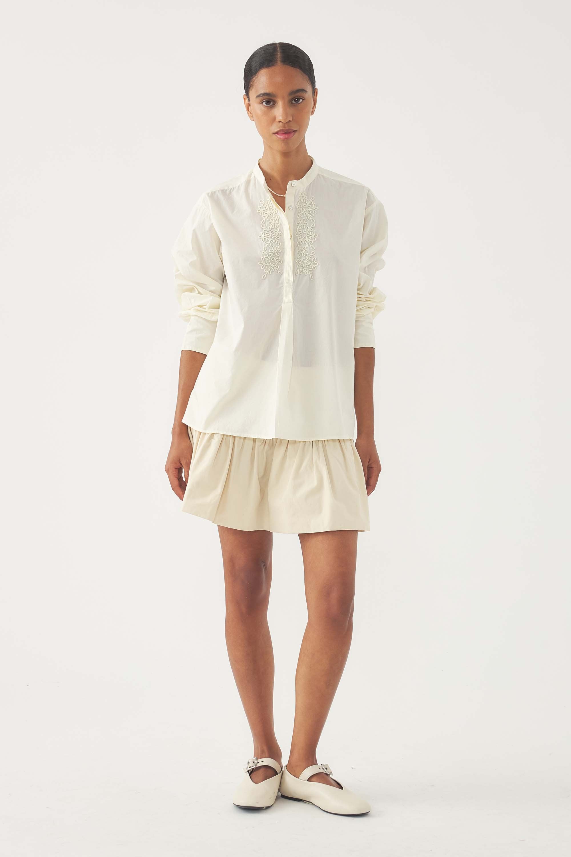 Blusa ricamata Emile