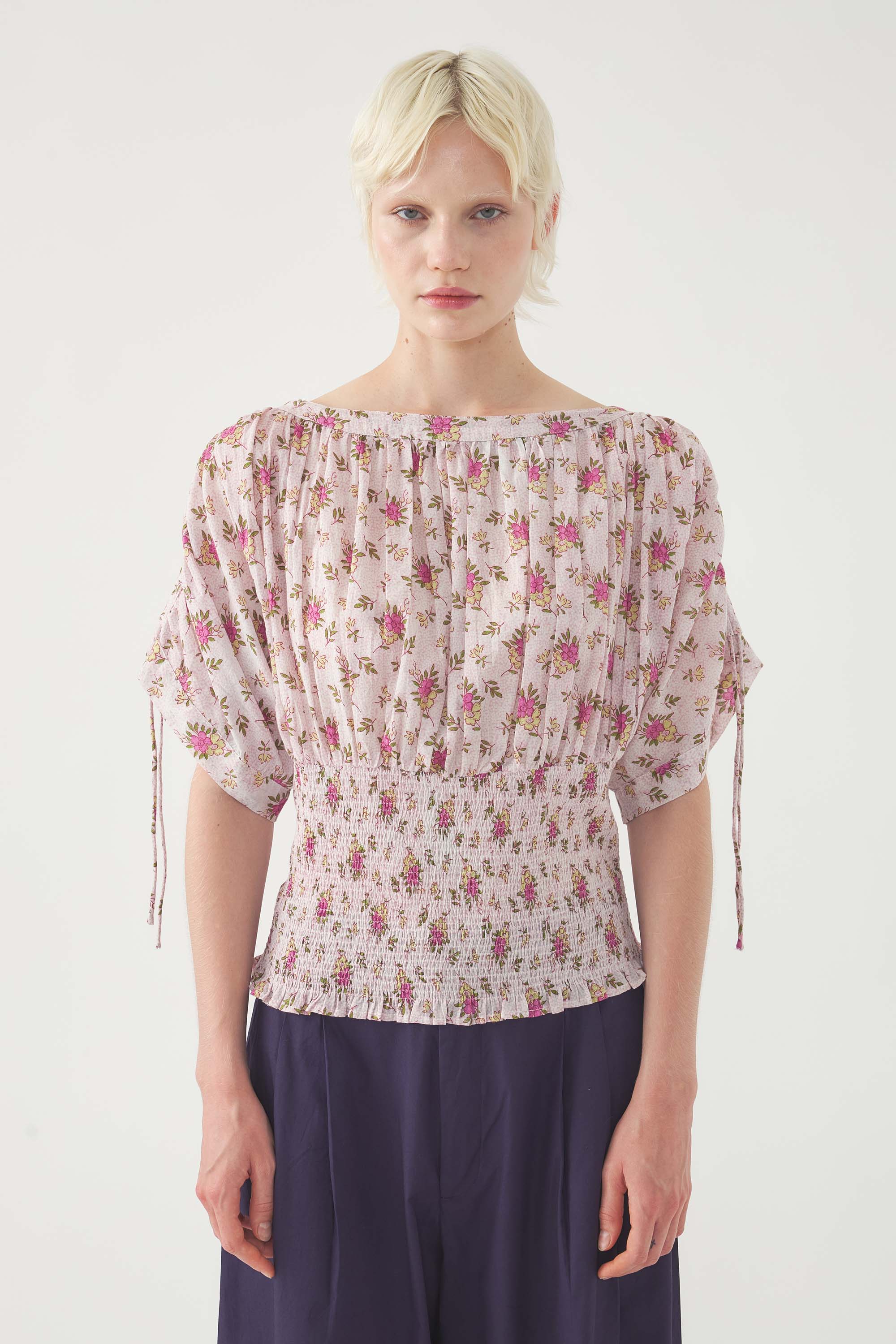 Blusa fruncida Pada