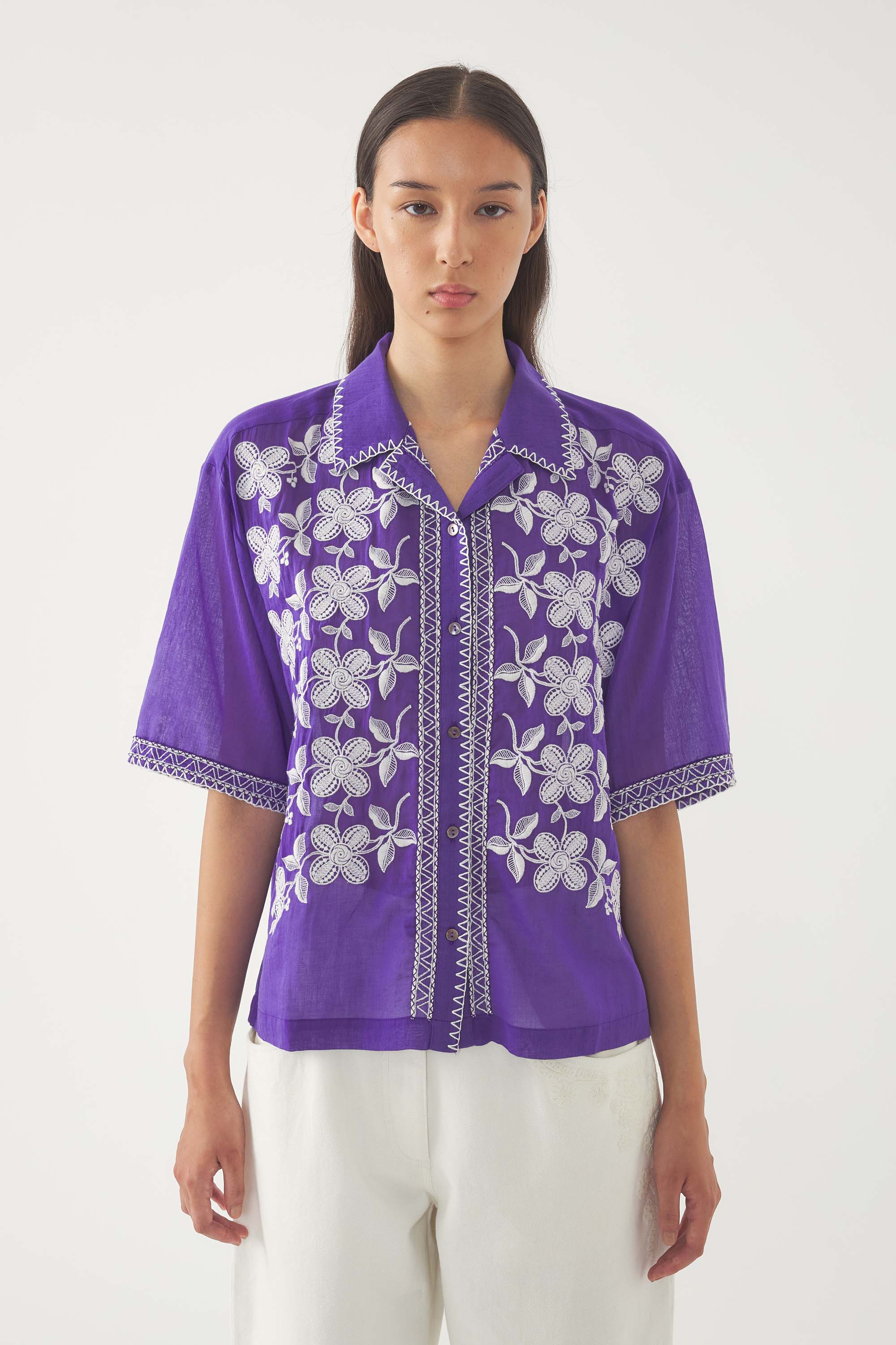 Blouse brodée Suzane