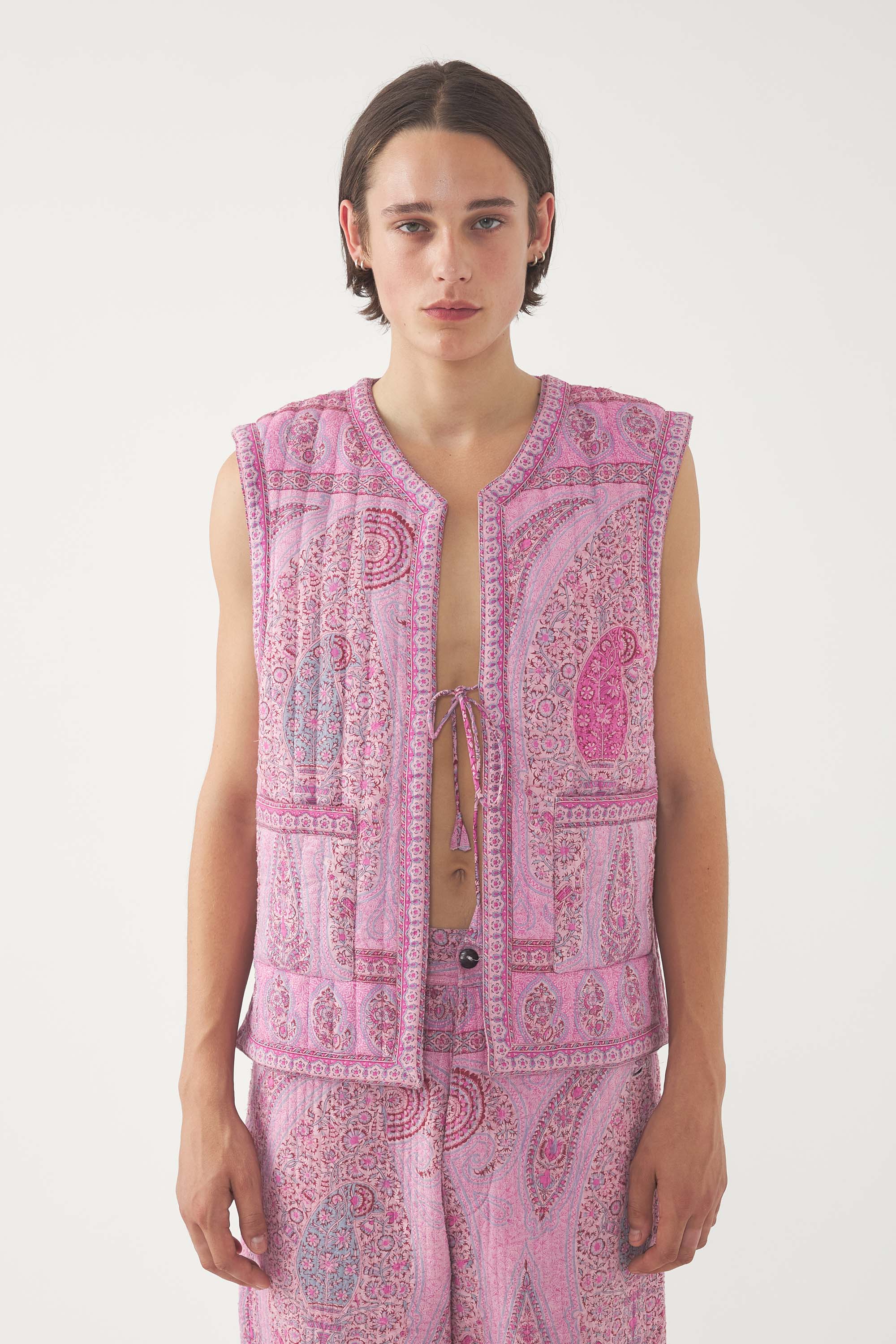 Vest Taya