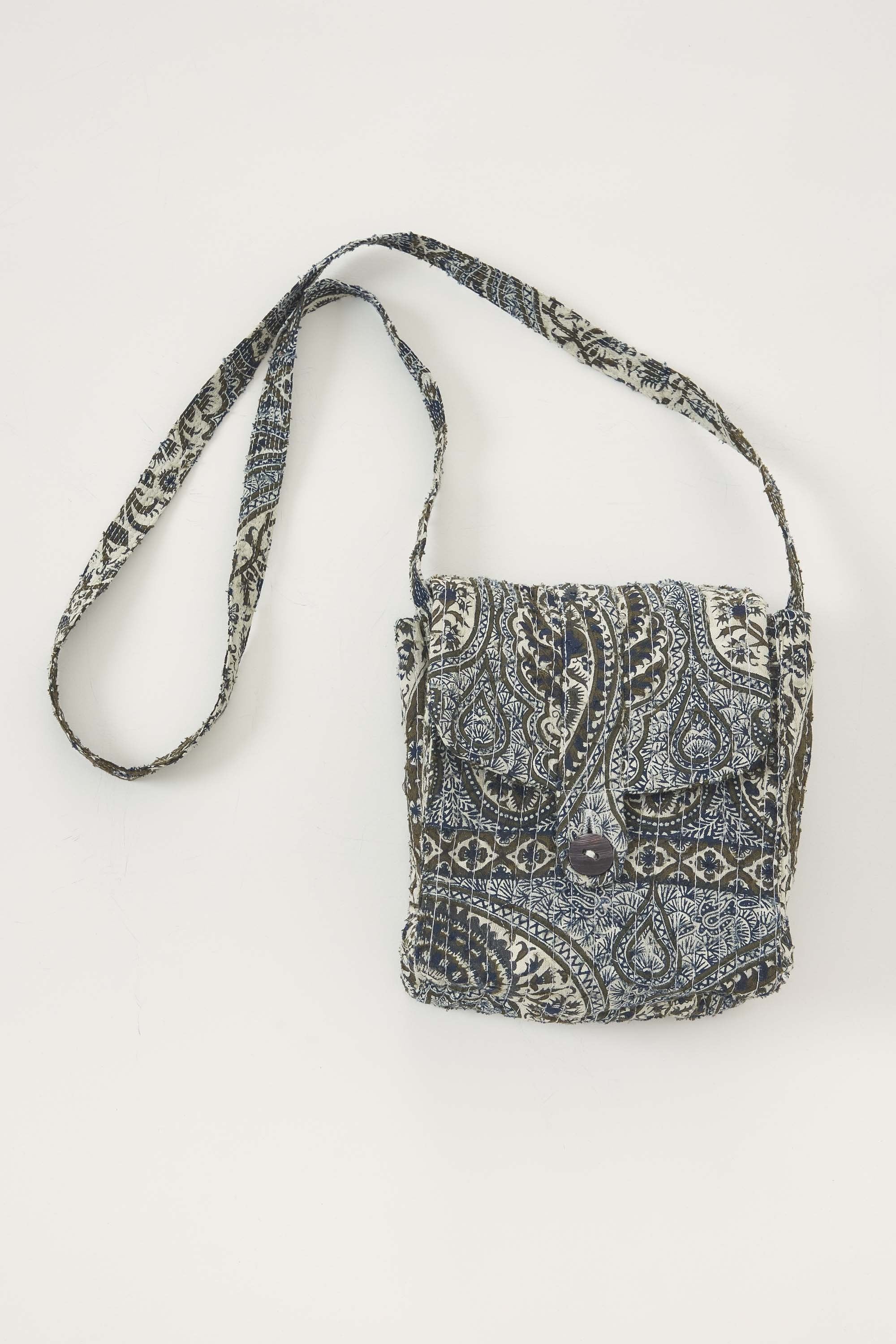 Pouch Taya